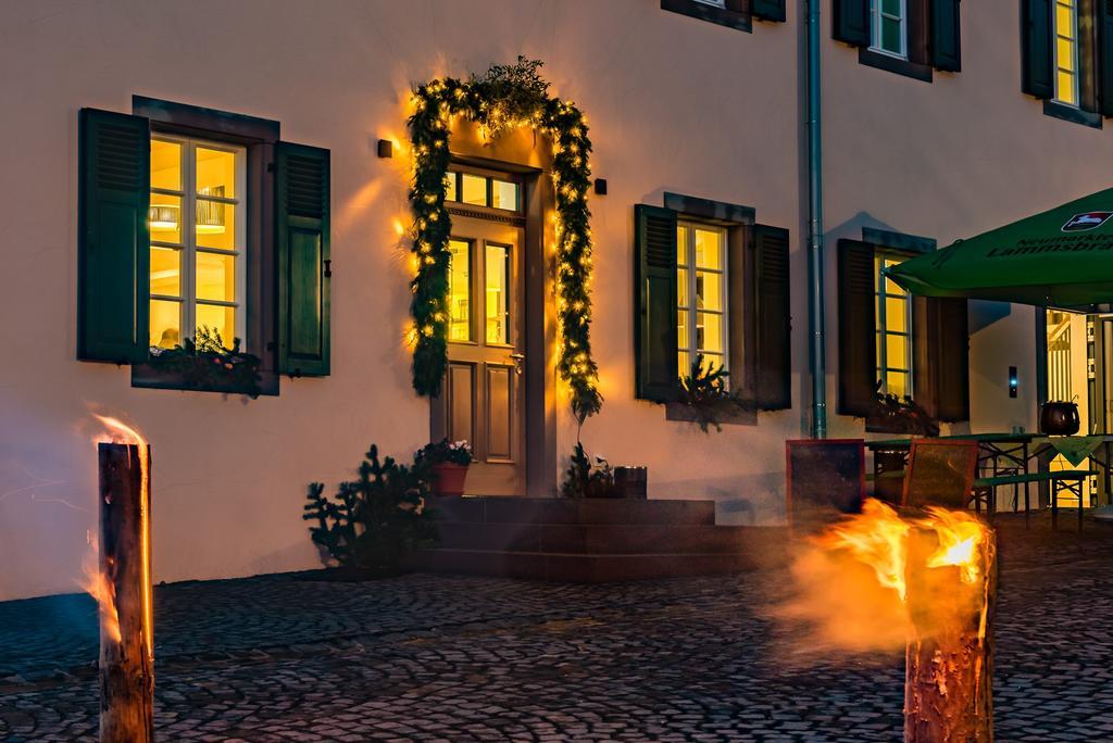 Landgasthaus Wintringer Hof Hotel Sarrebruck Exterior foto